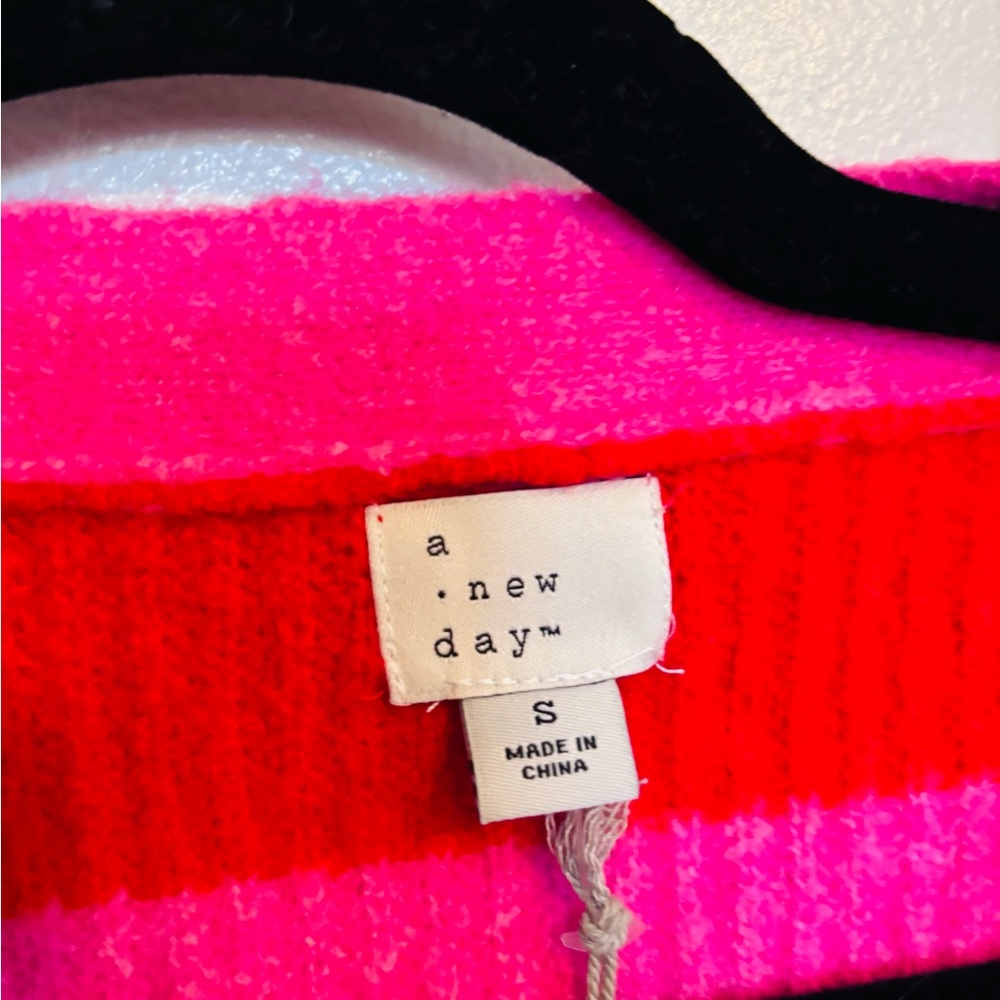 NWT A New Day red and pink stripped cardigan with button front and heart decal - Picture 3 of 6